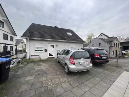 Mehrfamilienhaus mit 5 Wohnungen mit Blick zum Rhein - Top Rendite