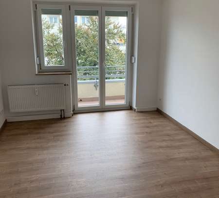 Helle 3-Zimmer-Wohnung mit 2 Balkonen