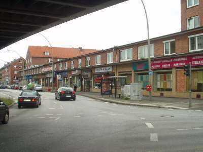 Halle mit Büro am Barmbeker Markt mit ca. 333 m²