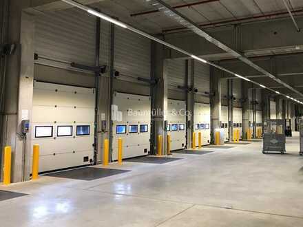 "BAUMÜLLER & CO." - 10.000 m² Hallenfläche - Logistikhalle - Top Anbindung