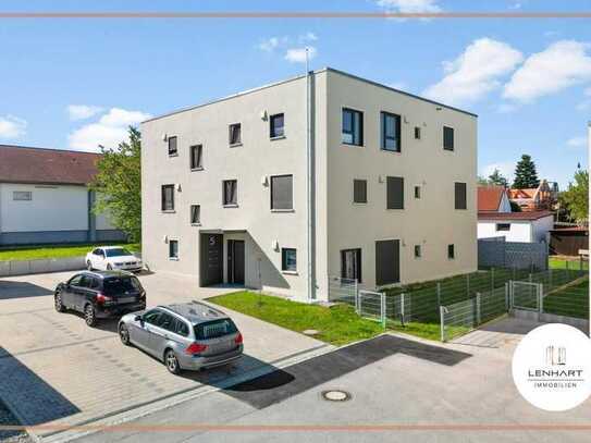 *Hochwertig*Modern*Rollstuhlgerecht*Aufzug*Kurze Wege zum Einkauf*2 Zimmer in Fischach mit Loggia*