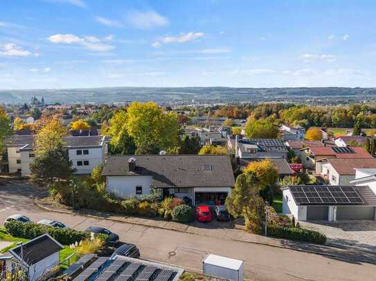 Weitsicht, Sonne, Ruhe - grosszügig geschnittenes Einfamilienhaus mit Aussicht