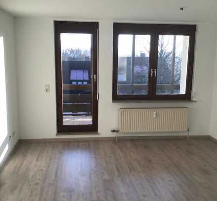 Schöne 4-Zimmer-Wohnung auf den Reutenen mit Balkon 1.OG mit 89 qm