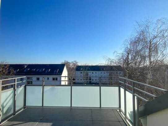 +++ Moderne und großzügige 2-Zi-DG Wohnung mit Balkon und Ausblick +++