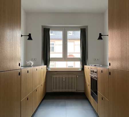 A Modern Classic: 2-Zimmer-Wohnung in Sachsenhausen, nähe Schweizer Platz (von Privat)
