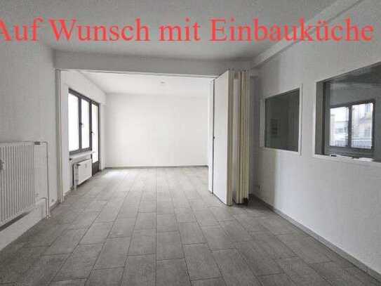 Mittendrin statt nur dabei! Große 2-Zimmer-Wohnung mit Balkon