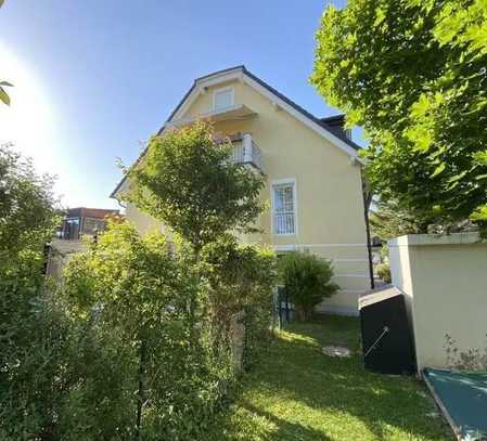 Geräumiges 4-Zimmer-Penthouse mit Dachterrasse in München