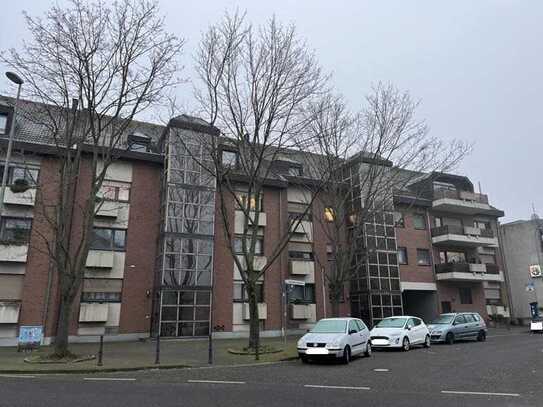 Dreizimmerwohnung mit seperatem Eingang und Balkon