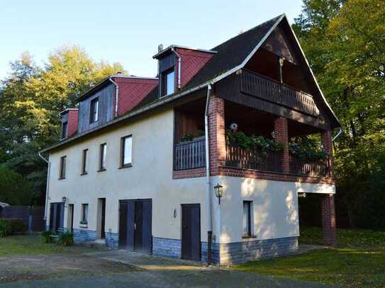 Grimma-Ortsteil-Großes Wohnhaus mit viel Grundstück und Wiese