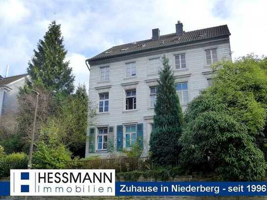 Denkmalgeschütztes Mehrfamilienhaus im historischen Ortskern von Velbert-Langenberg