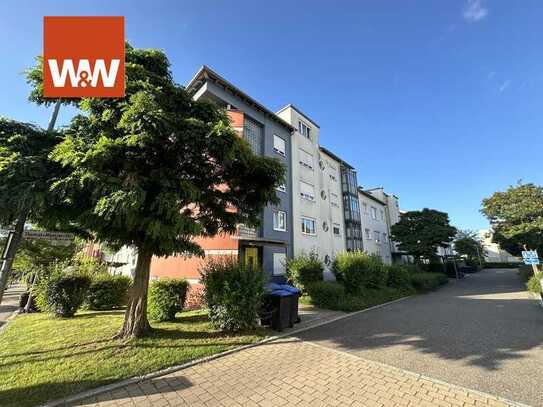 Modernisierte 2-Zimmerwohnung mit Balkon, Aufzug & TG-Stellplatz im 2. OG in Böblingen