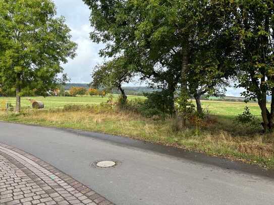 Traumhaftes Grundstück in der Eifel! Ideal für Familien