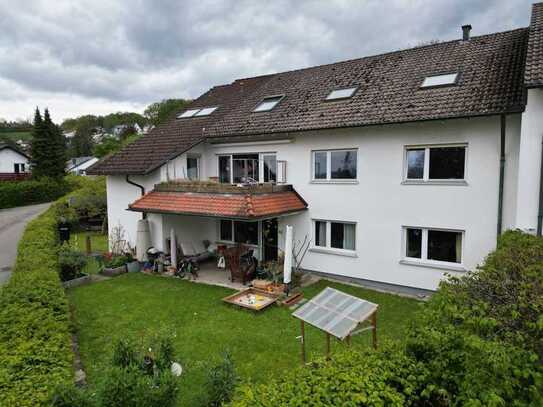 Dreifamilienhaus in bester Lage von Merzhausen