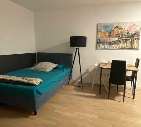 Stilvolle 1-Zimmer-Wohnung mit luxuriöser Innenausstattung in Potsdam