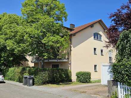 Vermietete 2-ZKB-Wohnung mit Balkon und drei Stellplätzen in IN-Haunwöhr
