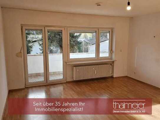 Hier können Sie sofort einziehen!
Gepflegte 2-Zi.-Wohnung mit Balkon in Rosenheim!