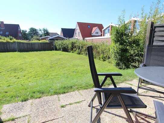 Strandnahes Reihenendhaus mit Süd-Terrasse & Gartenanteil