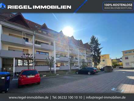 Sie hier? Wir auch! Gepflegte 2-Zimmer Wohnung mit zwei Balkonen