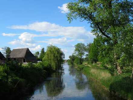 Hartmannsdorf bei Grünheide: Wasser Zugang! 1.000m² Areal: Familien geeignet!