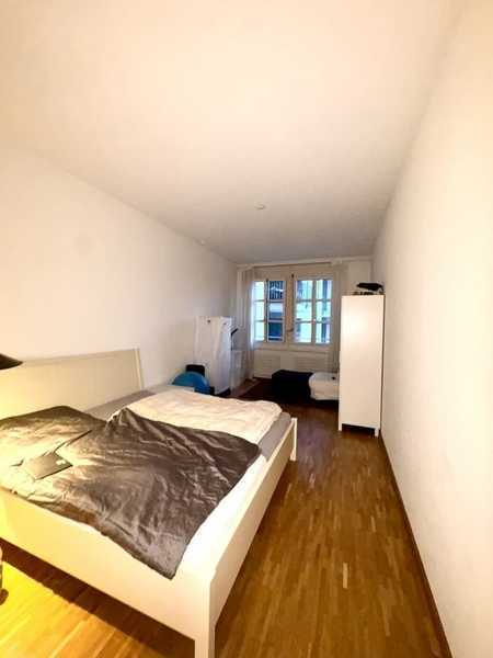 1,5-Zimmer Wohnung im 2. OG mit Aufzug in Berlin-Neukölln