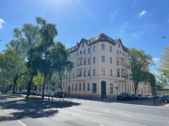 Vermietete Balkon-Wohnung in Berlin-Reinickendorf mit eventuellen Eigenbedarfskündigungspotential
-