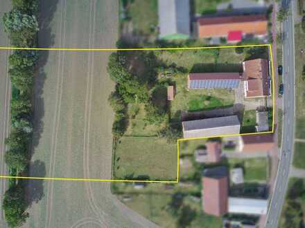 Jetzt Selbstversorgen: Bauernhof mit großer Scheune und riesigem Wohnhaus