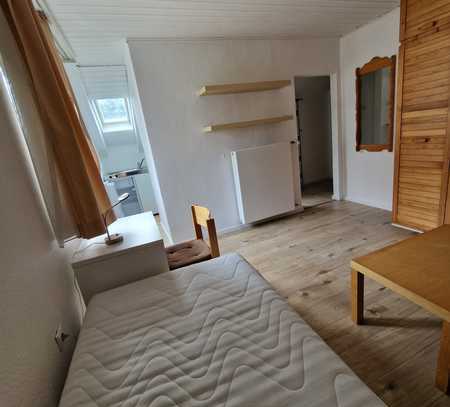 Nichtraucher 1-Zimmer Apartment möbliert in Kassel
