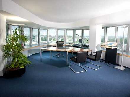 Moderne Büroflächen mit Skylineblick nahe der EZB