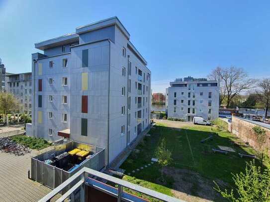 ***Top Kapitalanlage * möbliertes, modernes Apartment mit Balkon und Spreeblick in Köpenick***