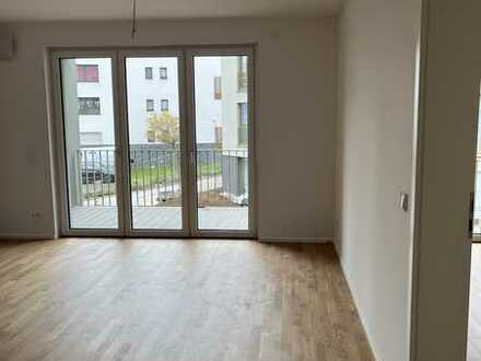 Exklusive, neuwertige 2-Zimmer-Wohnung mit Balkon und Einbauküche in Köln