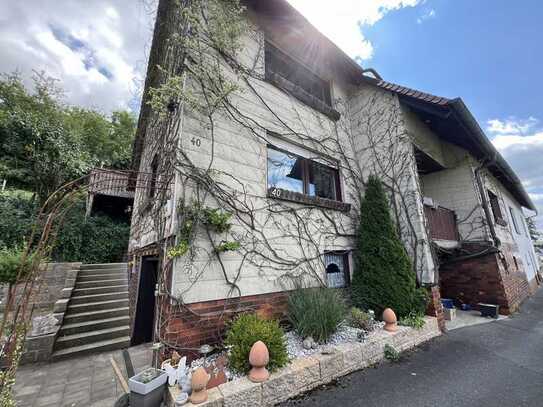 Besondere Doppelhaushälfte mit viel Platz für die ganze Familie!