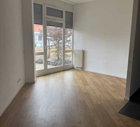 Schöne, zentrale 3-Zimmer-Wohnung mit Gartenanteil
