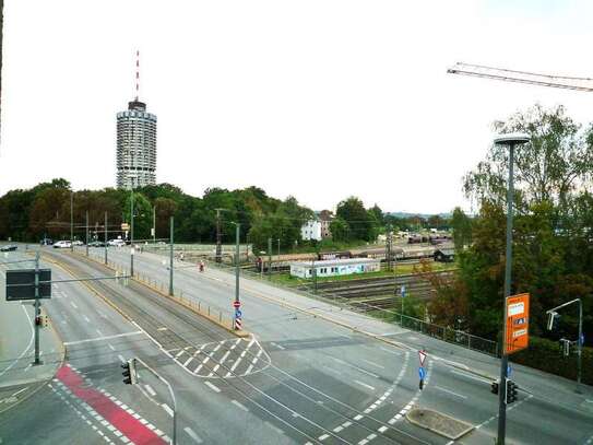 Großzügiges Wohnen in heller 2 ZKB-Wohnung, direkt am Augsburger Hauptbahnhof