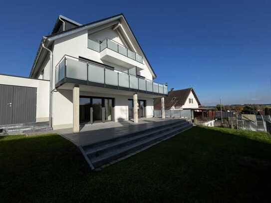 Neubau, Bergblick, Barrierefreiheit und Top Anbindung