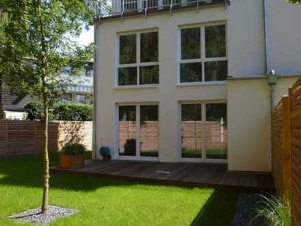 """ ISERNHAGEN-SÜD """ Attraktive, neuwertige LUXUS-Doppelhaushälfte! Garage, Stellplatz, EBK inkl.!