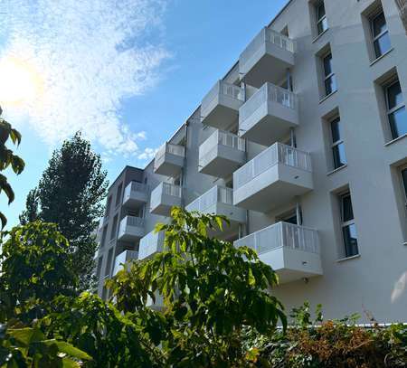 Ein Zimmer, ein Neustart - Balkon zum Durchatmen