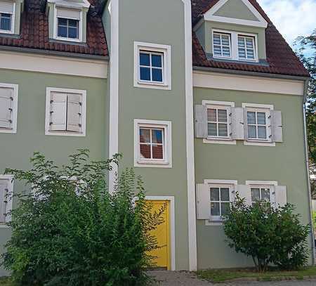 3 Zi.- Atelierwohnung mit Balkon und Stellplatz für Kapitalanleger in Neutraubling