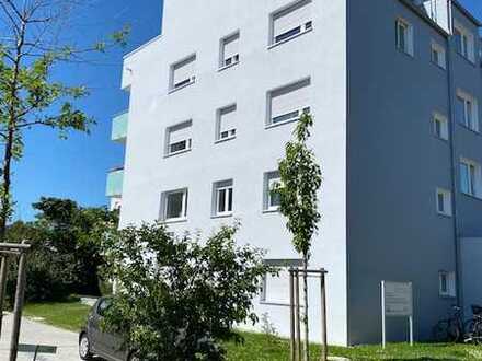 Schöne große 3-Zimmer Dachgeschosswohnung mit Dachterrasse
