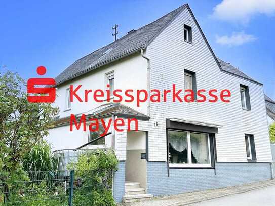 Wohnhaus mit Terrasse in Alzheim (kein Stellplatz und kein Garten)