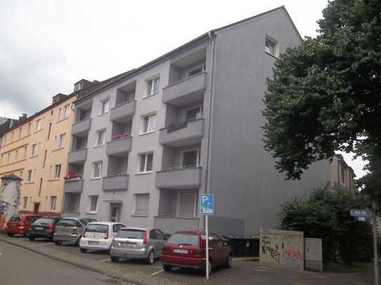 Großzügige, helle 2-Zimmer-Wohnung mit Balkon in Körne