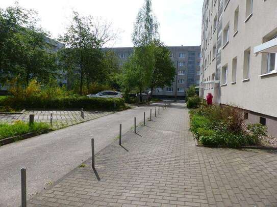 PKW-Stellplatz - Veit-Stoß-Straße 1-8