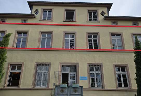 großzügige Büroetage in historischem Gebäude in zentraler Lage