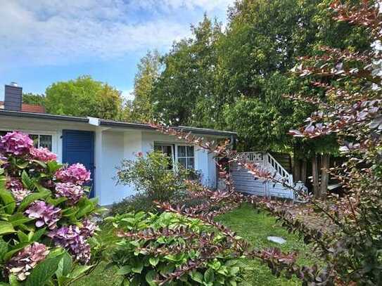 Maritimer Bungalow am Ostseestrand