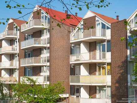 Uninahes Studentenappartement mit Balkon und Stellplatz