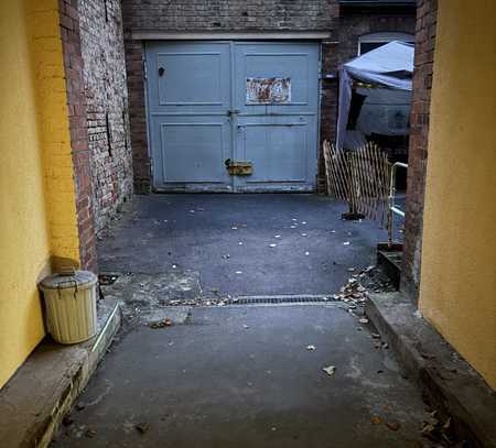 Lager -in Garage in Wiesbaden zu vermieten!