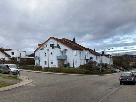 Schöne 2-Zimmer-Wohnung mit Terrasse in Pforzheim