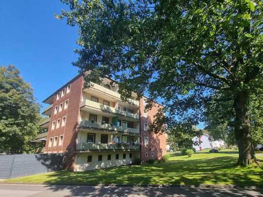 Einzugsbereit nach Renovierung! Moderne 2-Zimmer-Wohnung mit Balkon in ruhiger Wohnlage