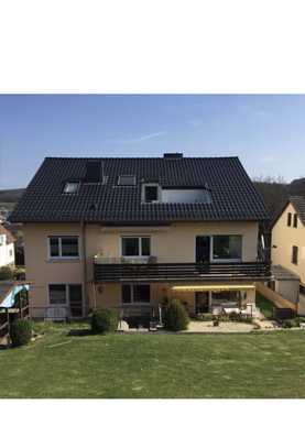 Schöne 5-Zimmer-Wohnung mit Balkon und Einbauküche in Wettenberg