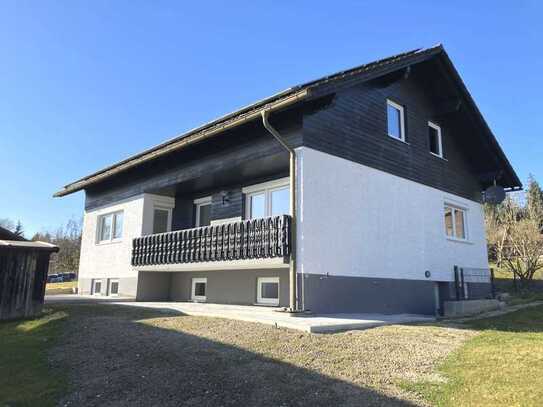 Modernisiertes Einfamilienhaus mit großem Garten in Neuhausen