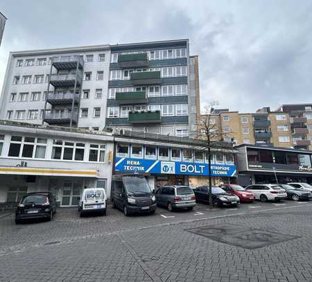 Kleine Wohnung mit Balkon und Aufzug mitten in der Innenstadt